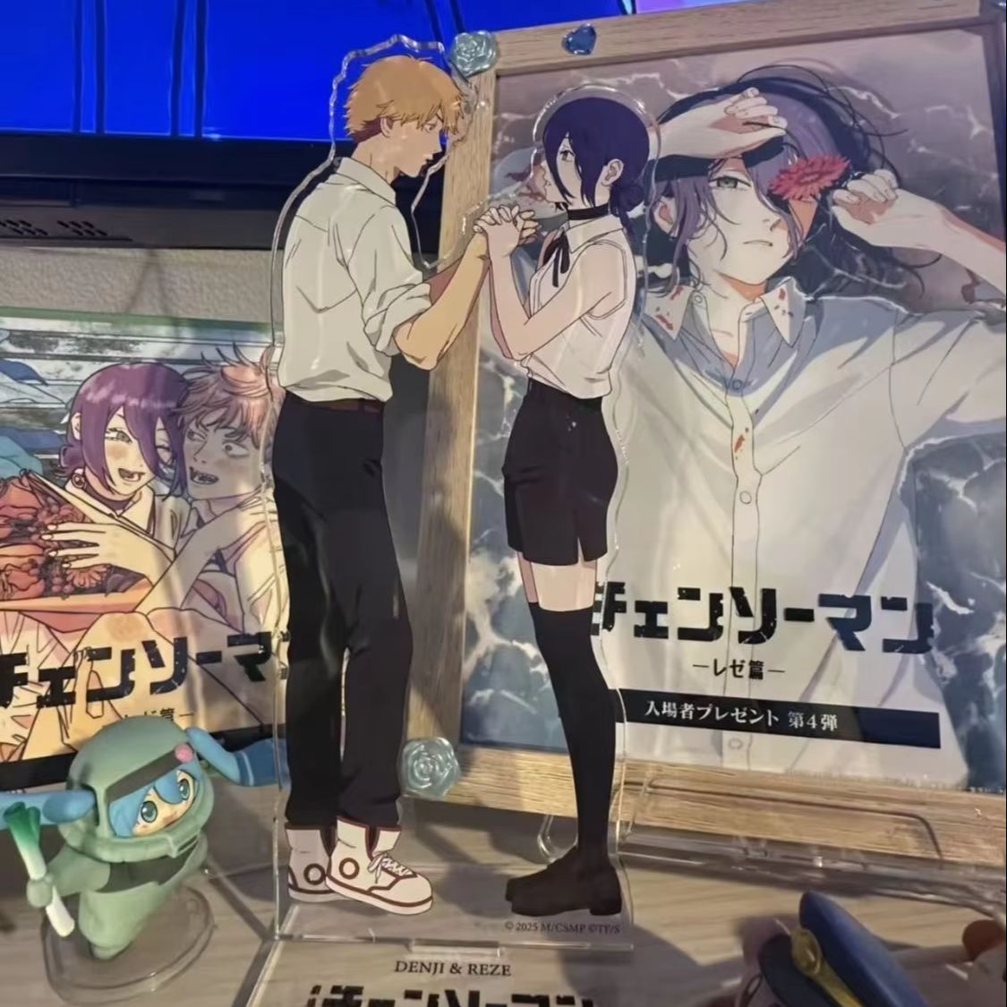 Anime Akrilik Stand, Reze Arc, - Cosplay Prop incelemesi ve fiyatı